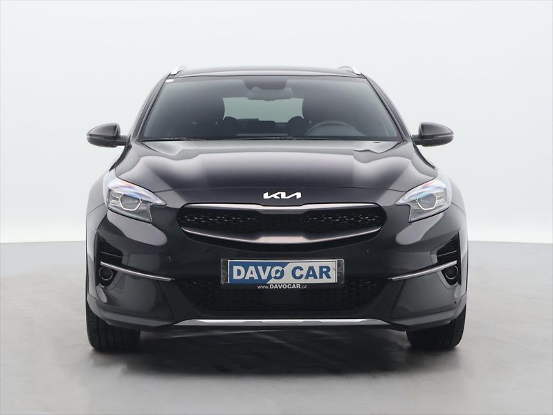 Kia XCeed 1,5 T-GDI 118kW Top CZ - fotka 2 z 32
