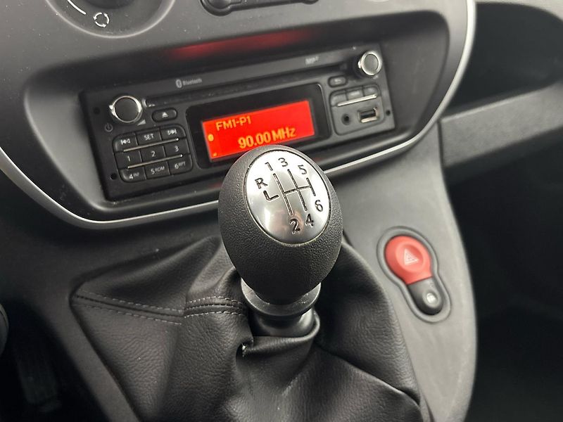 Renault Kangoo Pick-up - fotka 20 z 24