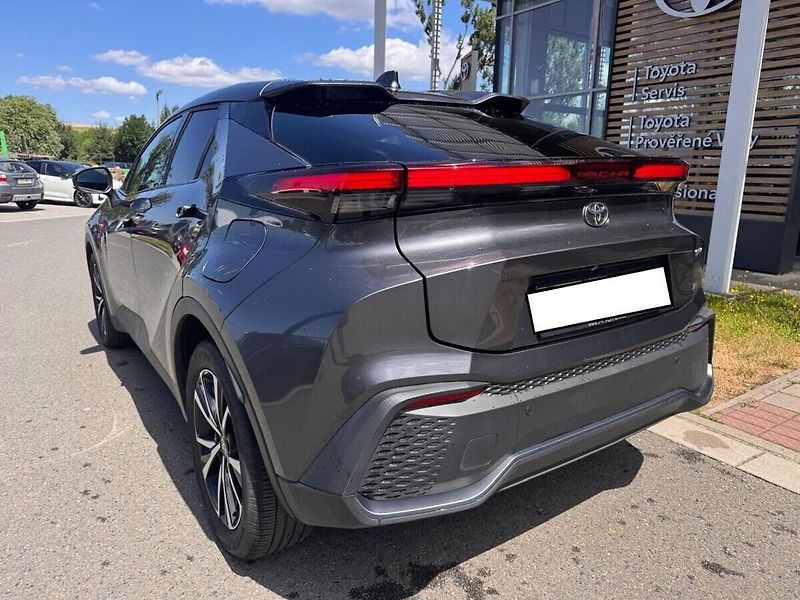 Toyota C-HR 1.8 Style - fotka 6 z 13