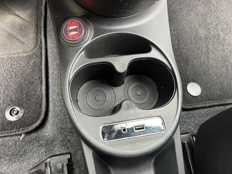 Fiat 500 0,9T 63KW,SPORT,PODVOZEK,DIGI - fotka 35 z 41