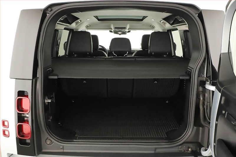Land Rover Defender (2023) D250 AWD - fotka 19 z 20