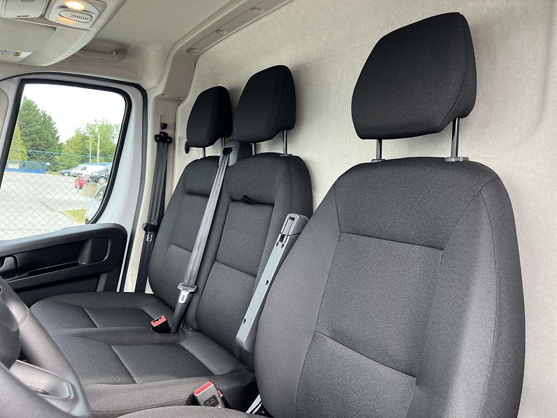 Toyota Proace Max 2.2D L2H2 Active ČR 1.MAJ DPH - fotka 9 z 35