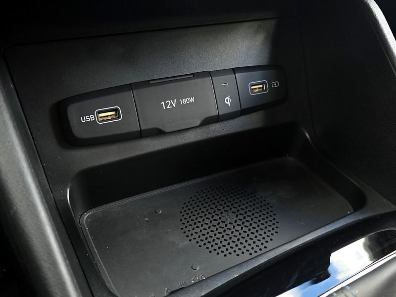 Hyundai Tucson (2022) Freedom 1.6T-GDi 132kW, Serv. - fotka 23 z 26