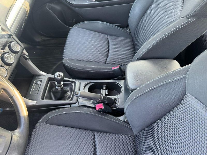 Subaru Forester (2014) 4x4 2,0i 110KW STK ITÁLIE - fotka 32 z 44
