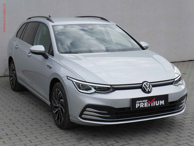 Volkswagen Golf (2022) 1.5 TSi, 1.maj,ČR, Stylem - fotografie inzerátu