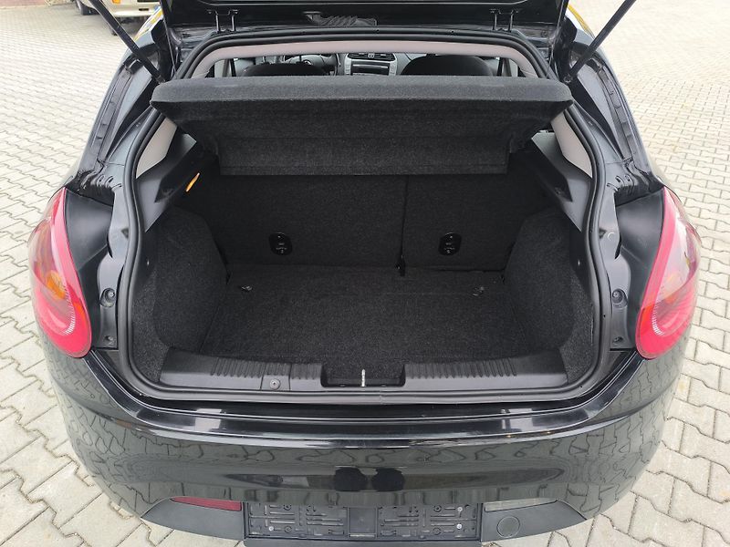 Fiat Bravo 1.4 Tjet 1.MAJ,DOL KM - fotka 11 z 28