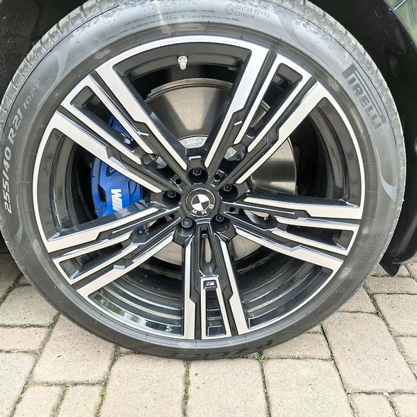 BMW i7 (2026) 760, 2026,TV, M, 6290km,Carbon - fotka 19 z 24