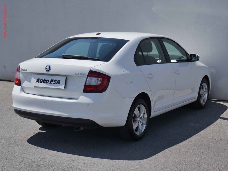 Škoda Rapid (2018) 1.0 TSI, ČR, Ambition - fotka 4 z 13
