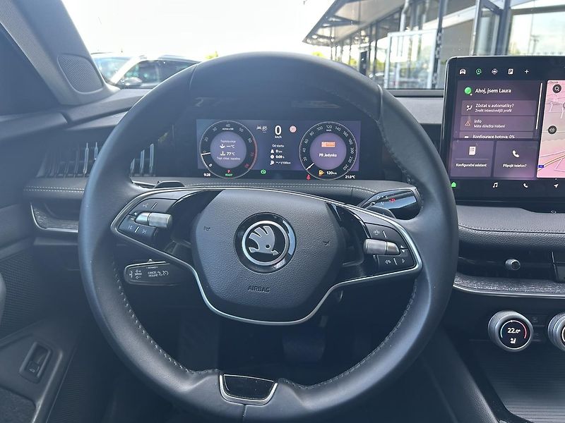 Škoda Superb COMBI SELEC TS 110/1.5 A7F - fotka 21 z 25