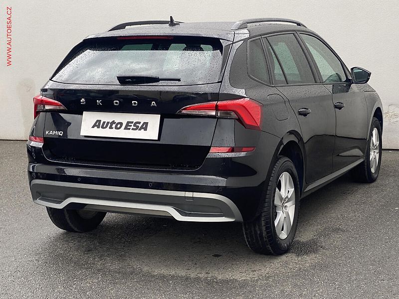 Škoda Kamiq (2021) 1.0 TSi, Ambition Plus - fotka 4 z 17