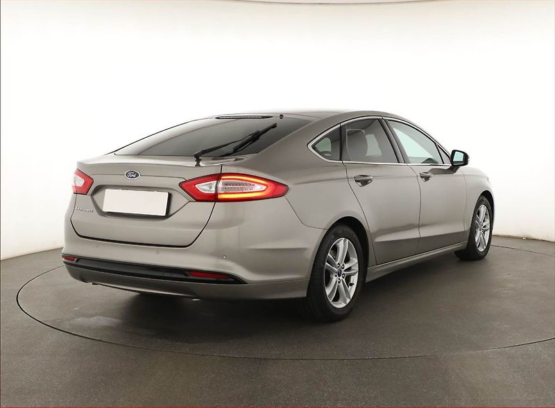 Ford Mondeo (2018) 1.5 EcoBoost, ČR,1.maj - fotka 5 z 19