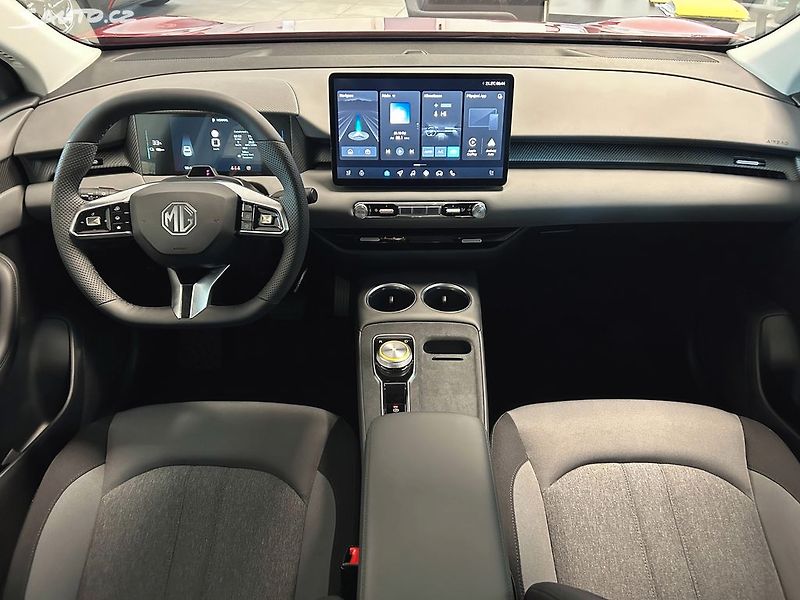 MG MGS5 EV (2025) Emotion 64kWh - fotka 9 z 14