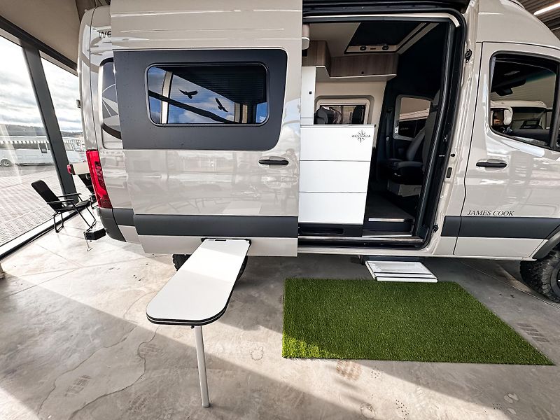 Westfalia (2026) James Cook, MB Sprinter 4x4 - fotka 22 z 22