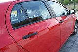 Toyota Yaris 1,0 i 51KW ZAD. PARK. SENZORY - náhled 11