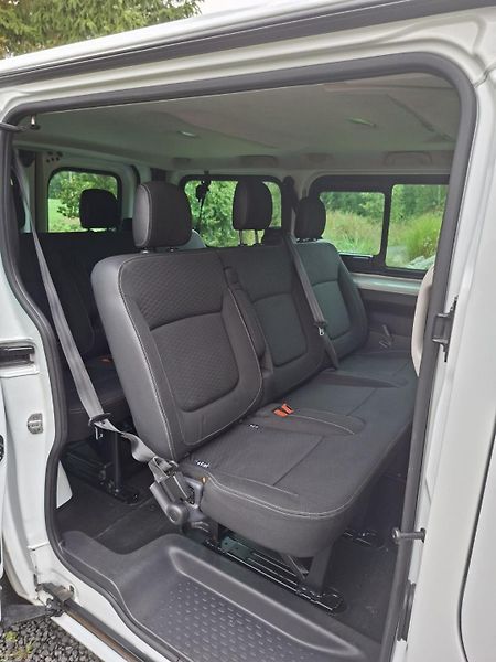 Opel Vivaro (2018) - fotka 9 z 10