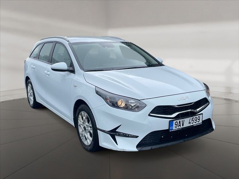 Kia Ceed 1,5 T-GDI Spin AT - fotka 1 z 11