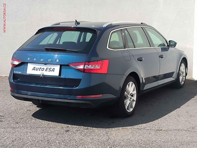 Škoda Superb (2020) 2.0TDi, Style, DSG, LED, TZ - fotka 4 z 22