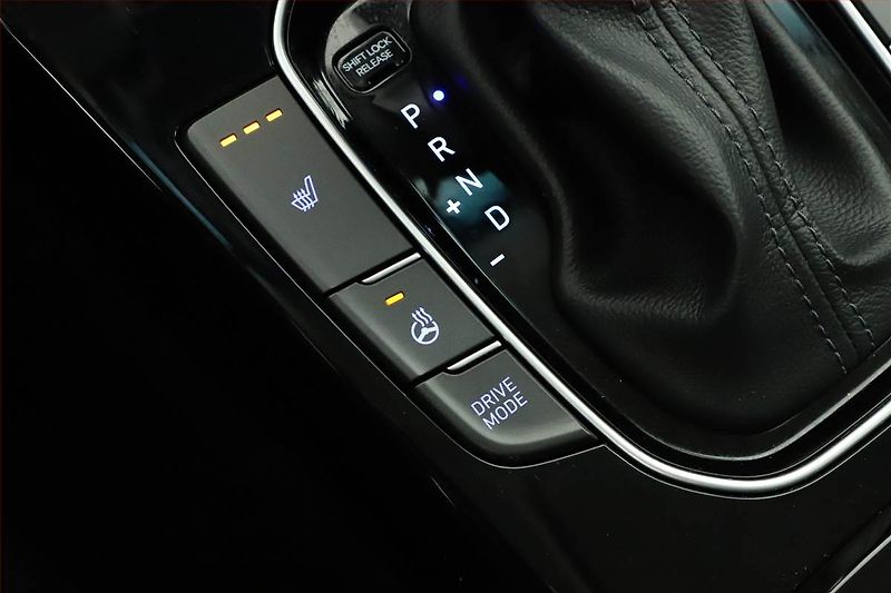 Hyundai i30 (2025) Style 1.0 T-GDI - fotka 13 z 20