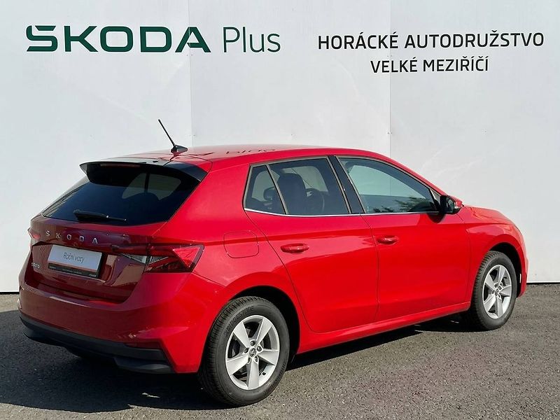 Škoda Fabia Top Selection 1,0 TSI 70 kW 5° - fotka 2 z 32