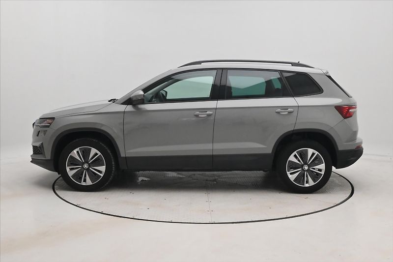 Škoda Karoq 2,0 TDI 85 kW DSG TAŽNÉ Záruka - fotka 8 z 32