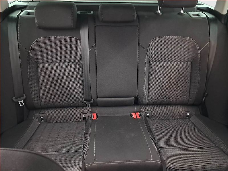 Škoda Superb (2023) 2.0 TDI - fotka 10 z 22