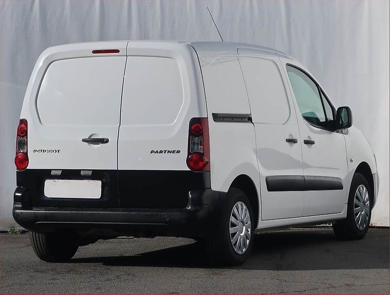 Peugeot Partner (2015) 1.6 HDi, 3Místa, ČR, 1Maj, DPH - fotka 5 z 15