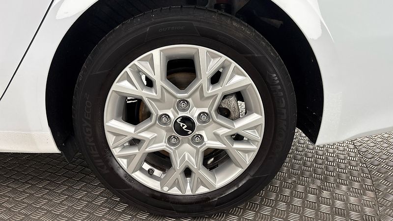 Kia Ceed 1.6 CRDI Top - fotka 19 z 27
