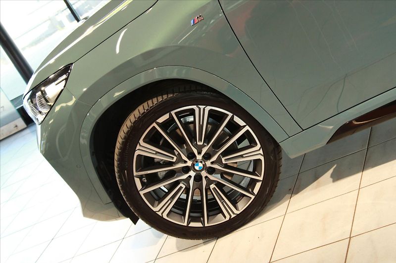 BMW X1 xDrive23d M Sport Individual - fotka 34 z 36
