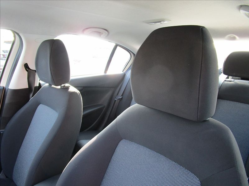 Fiat Tipo 1.4i 16V Klima - fotka 13 z 37