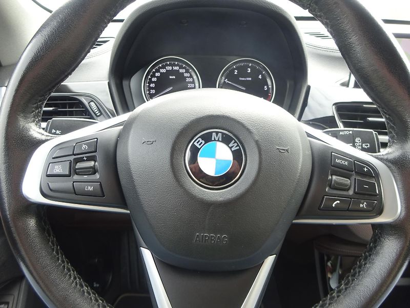 BMW X1 2.0d X-Drive Msport DPH - fotka 12 z 35
