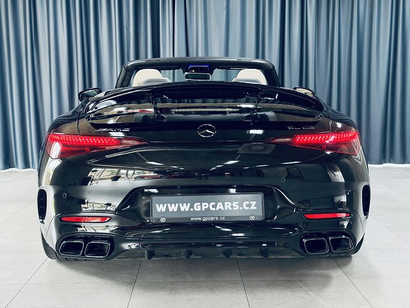 Mercedes-Benz SL (2022) 63*4M+*DYNAMIC-REZERVACE* - fotka 5 z 42