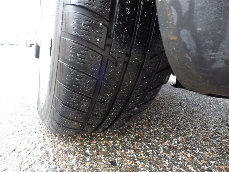 Volkswagen Touran 2,0 TDI 6rychl,TZ,Klima,7míst - fotka 45 z 45