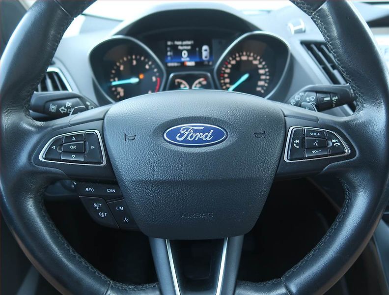 Ford Kuga (2018) 1.5 TDCi, Automat, Serv.kniha - fotka 16 z 21
