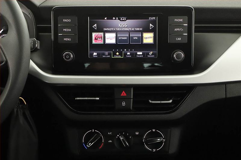 Škoda Scala (2021) 1.0 TSI, Tempomat - fotka 9 z 12