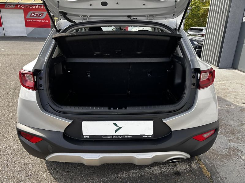 Kia Stonic (2023) Comfort 1.2 DPI (62 kW) - fotka 11 z 11