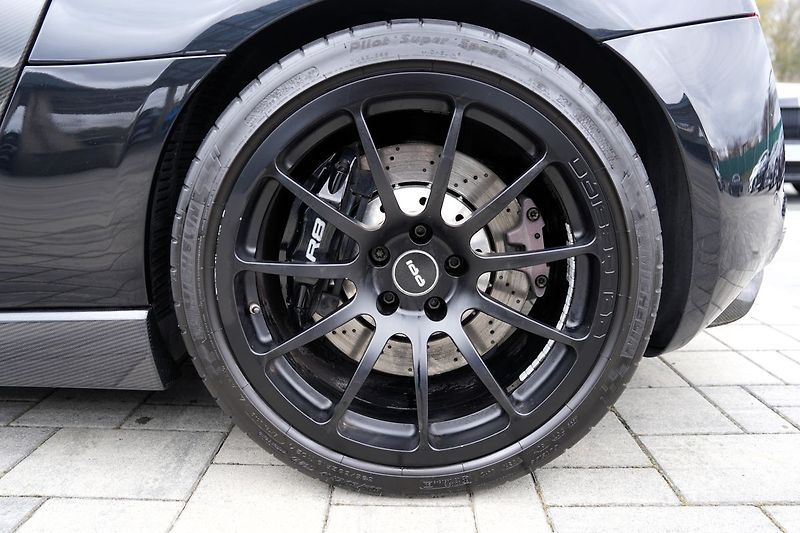 Audi R8 4.2 TFSI/Quattro/ČR/520PS !!!! - fotka 12 z 34