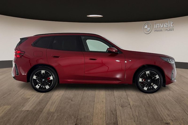 BMW X3 xDrive40d - fotka 2 z 26