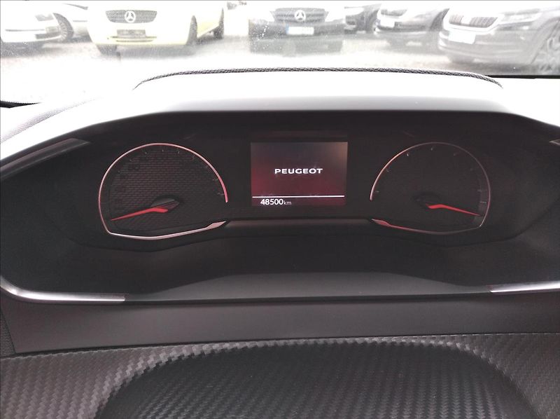 Peugeot 208 1,2 74kw,  100 S&S MAN 6 - fotka 13 z 15