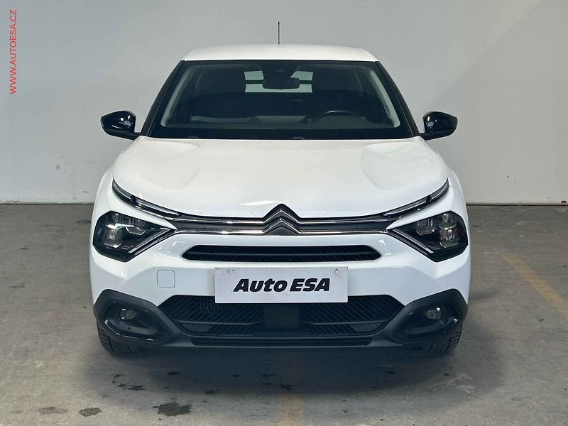 Citroën C4 (2022) 1.5 HDi, 2.maj,ČR, Feel, LED - fotka 2 z 18