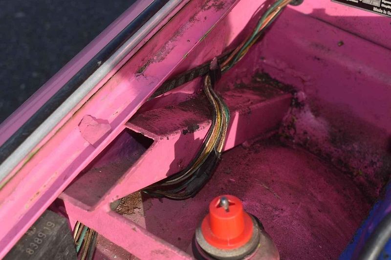 Trabant Cabrio, zejména v takovéto růžové barvě, budí zaslouženou pozornost.
