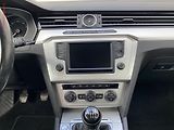 Volkswagen Passat (2015) 2.0 TDi, Comfortline, navi - náhled 12