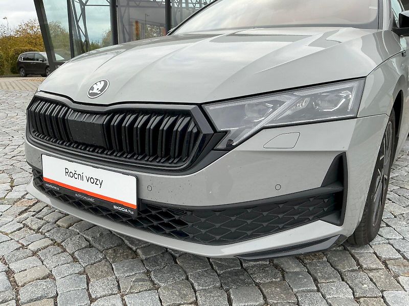 Škoda Octavia (2026) Combi 2.0 TDI DSG Sportline - fotka 9 z 38