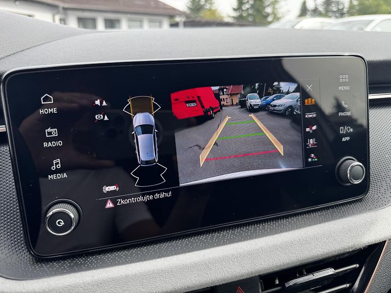 Škoda Scala (2025) 1.0 TSI Selection - CZ - DPH - fotka 18 z 23
