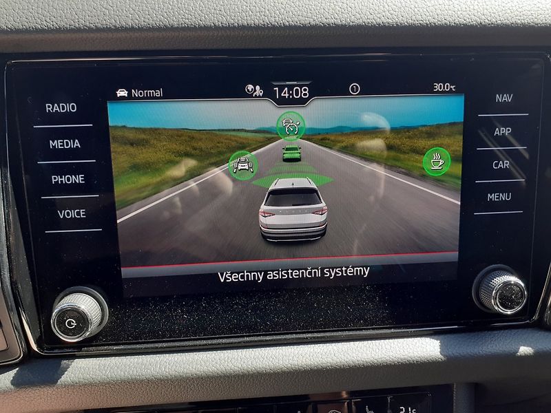 Škoda Kodiaq (2023) 2.0 TDi DSG 4x4 SPORT-LINE - fotka 18 z 34