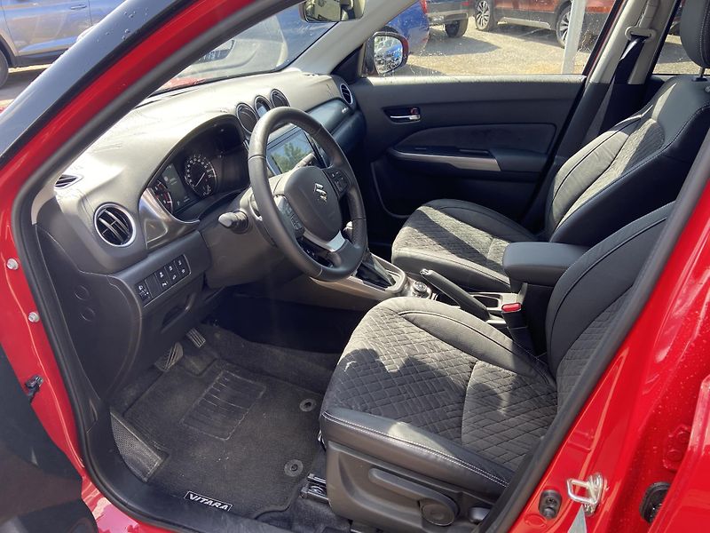 Suzuki Vitara 1.4 BoosterJet 6AT 4x4 Eleganc - fotka 10 z 21