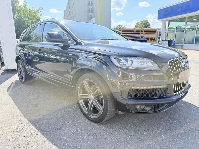 Audi Q7 3.0 TDi 180kw - fotka 4 z 37