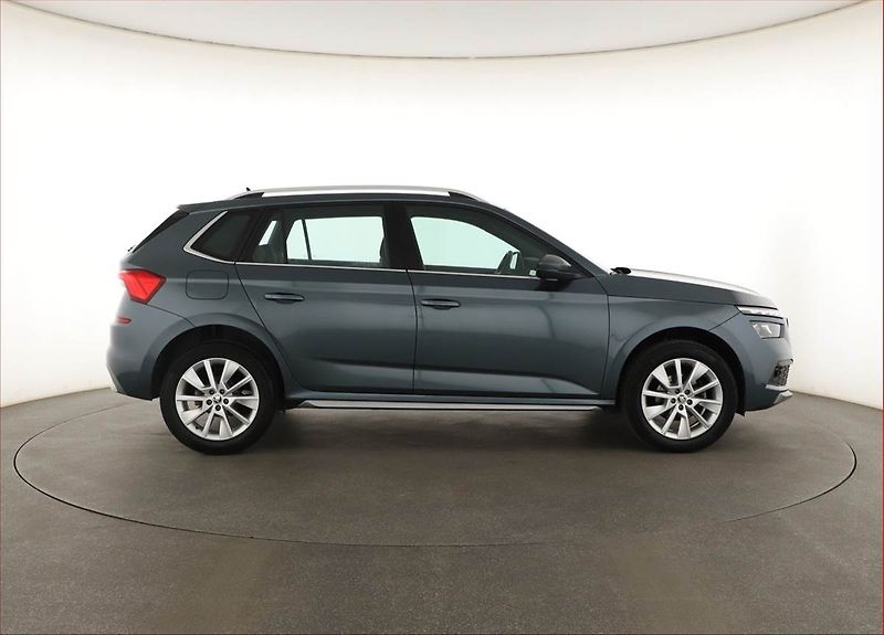 Škoda Kamiq (2021) Style 1.0 TSI - fotka 6 z 15