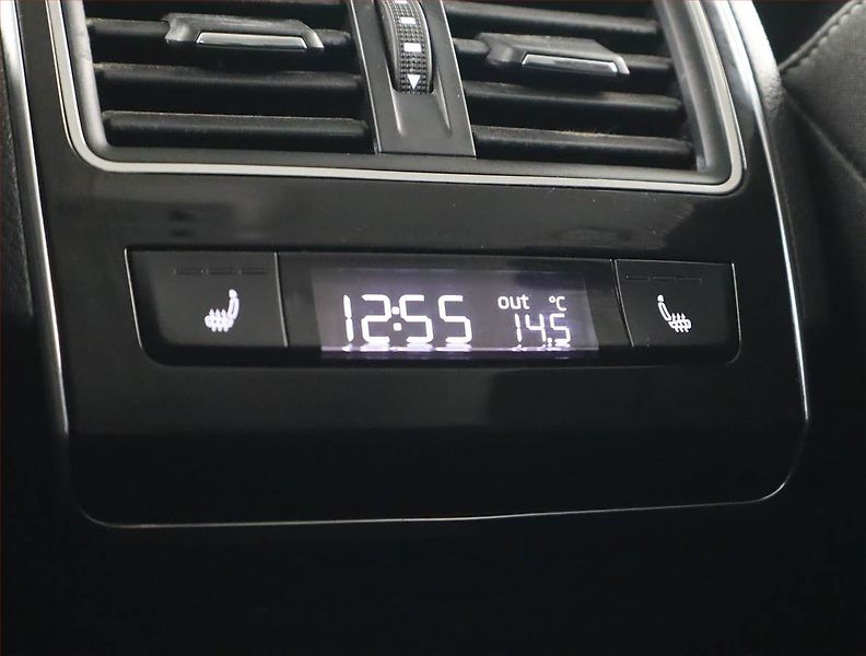 Škoda Superb (2015) Style 2.0 TDI, Serv.kniha - fotka 15 z 23