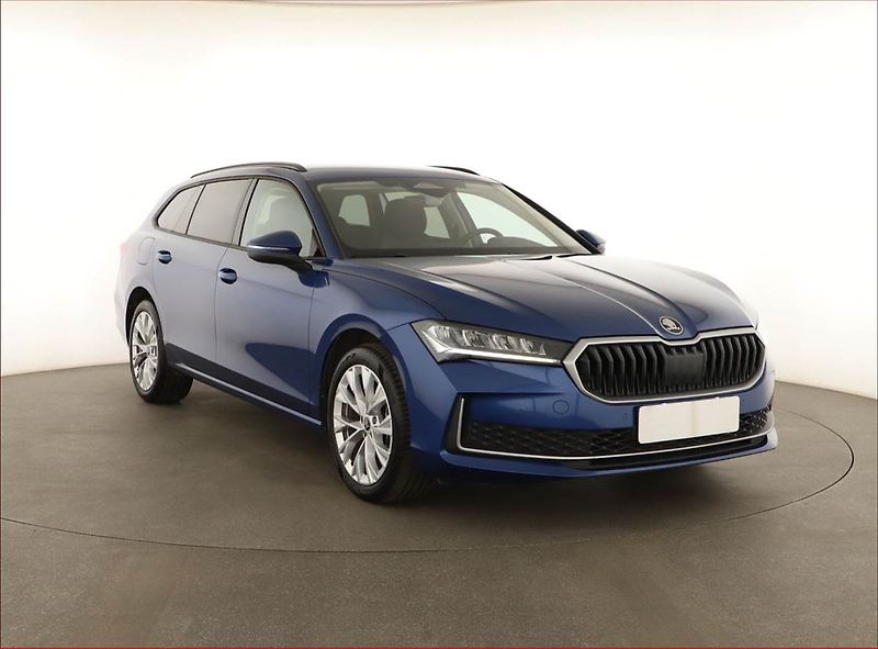 Škoda Superb (2025) 1.5 TSI mHEV, Selection - fotka 1 z 20