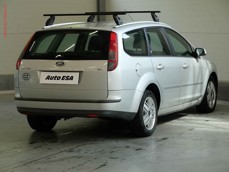 Ford Focus (2006) 1.8TDCi, AC, temp - fotka 4 z 20